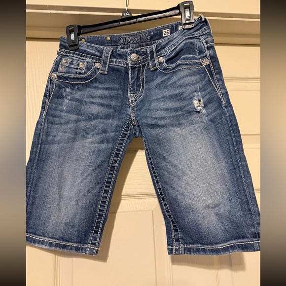 Miss Me Pants - Miss Me Bermuda Shorts Size 25 waist